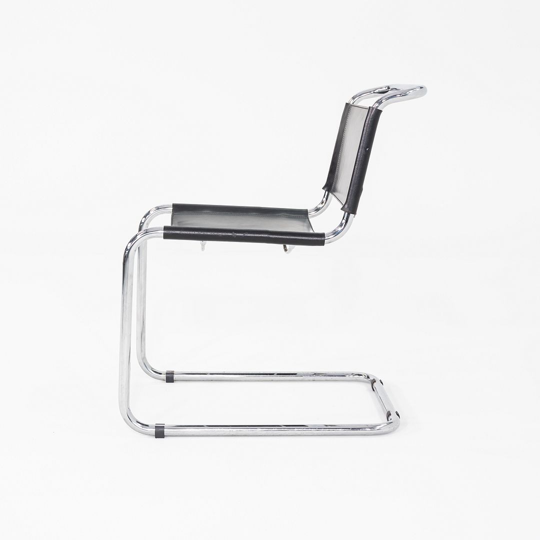 B33 Dining Chair