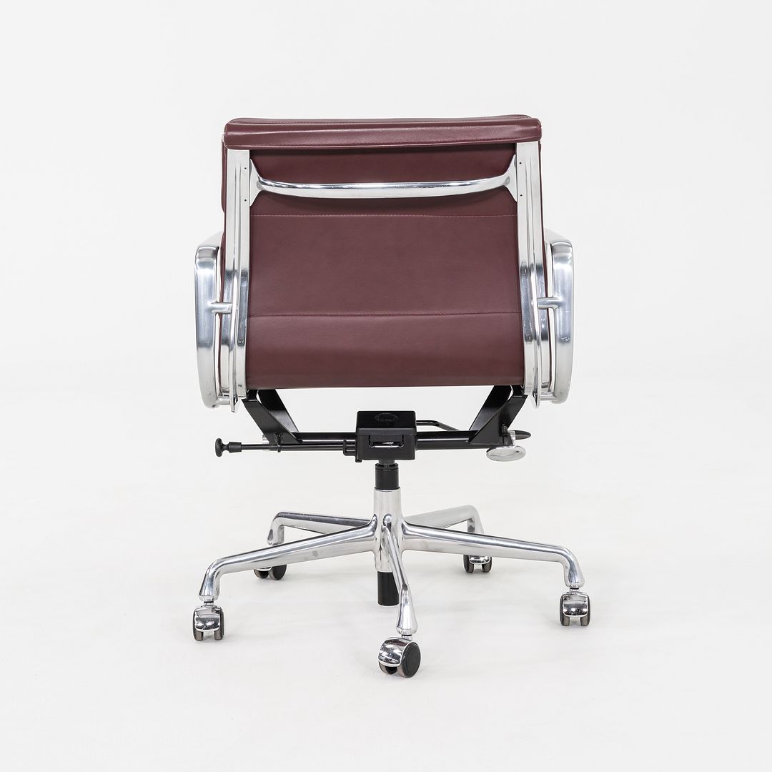 Soft Pad Management Desk Chair, EA435