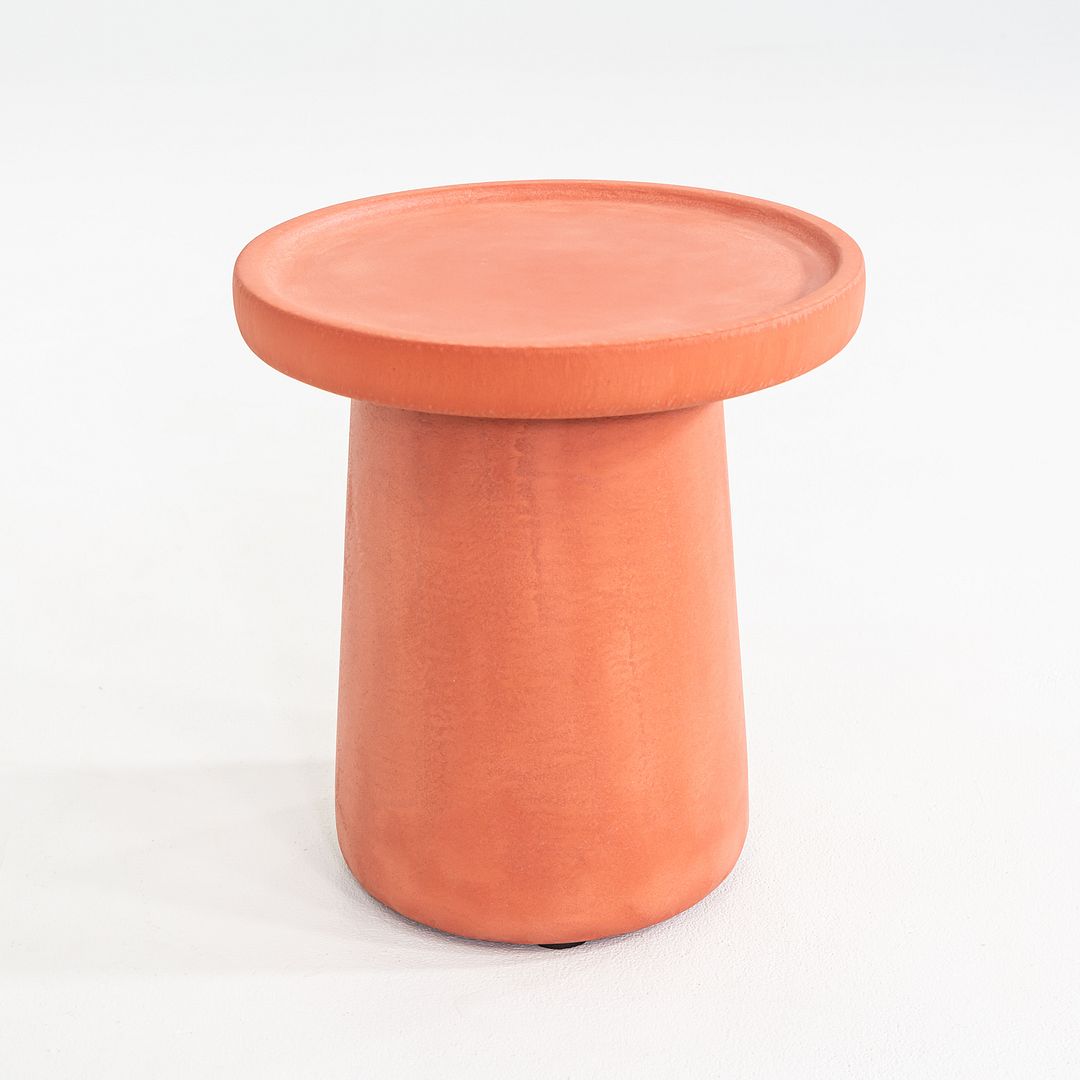 Maana Side Table