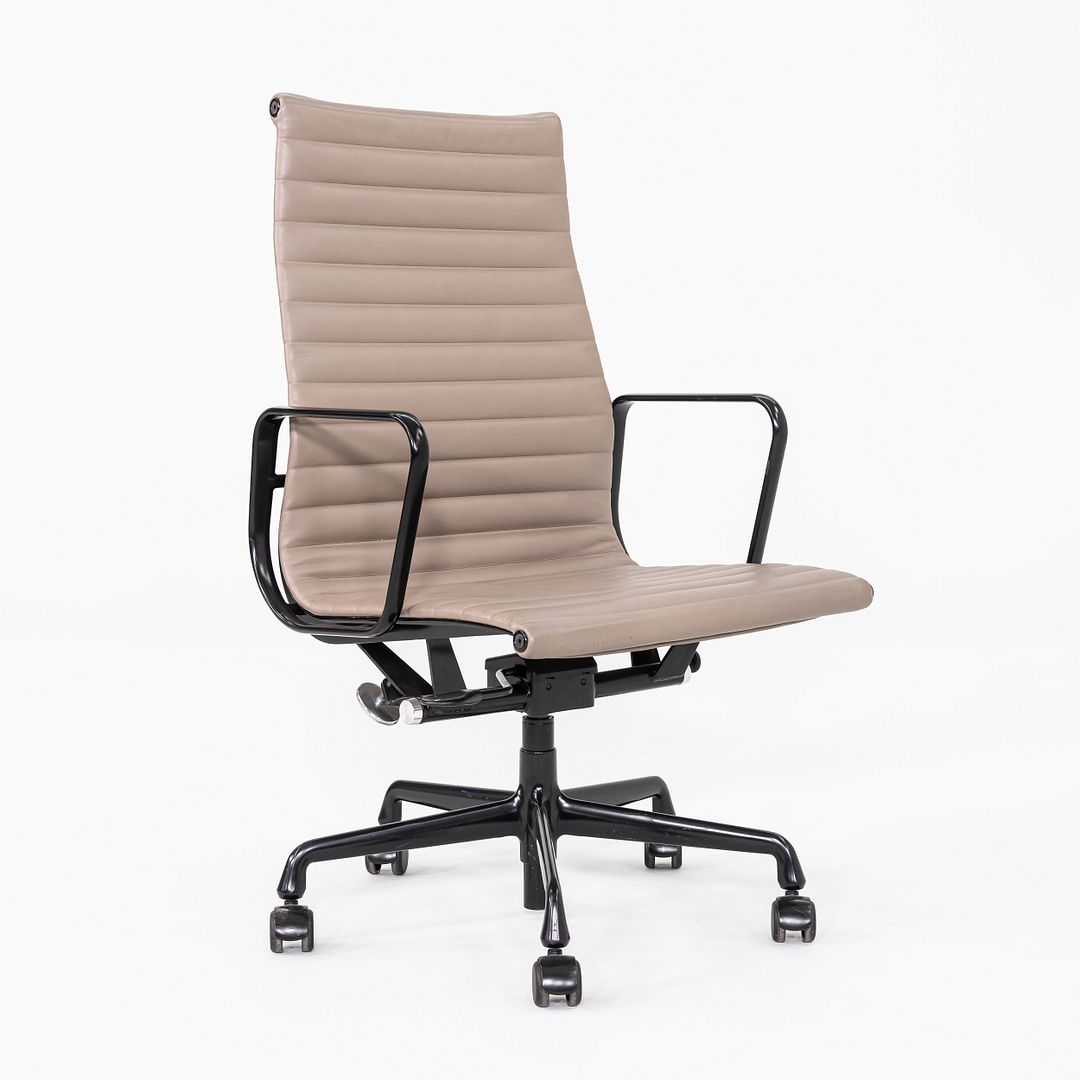 Aluminum Group Executive Desk Chair, Model EA337