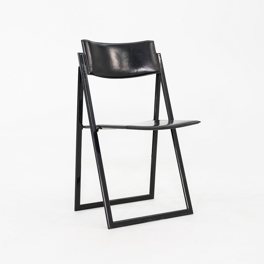 Garina Chair