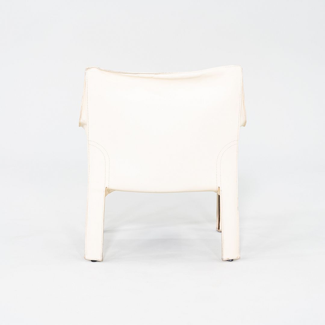 Cab 414 Lounge Chair