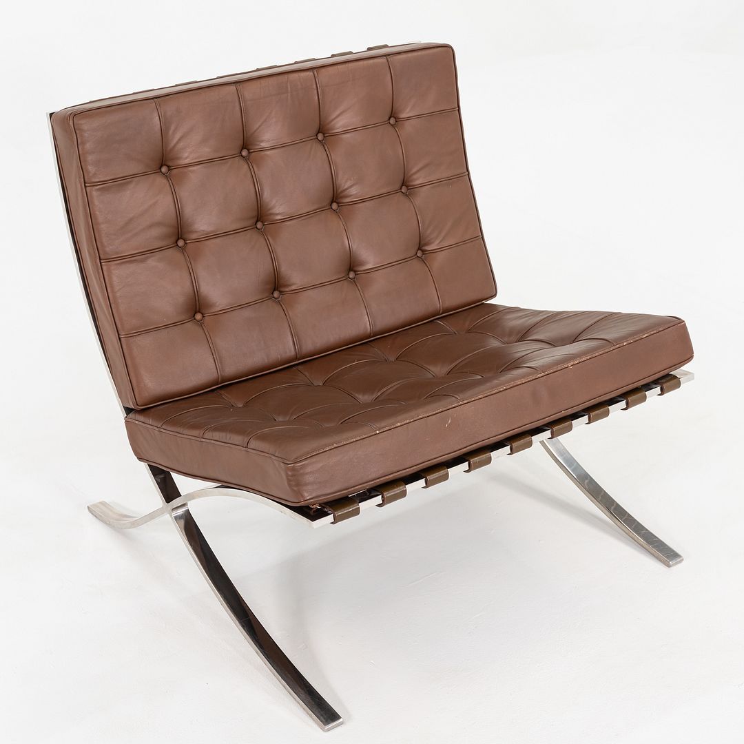 Barcelona Chair, Model 250LS