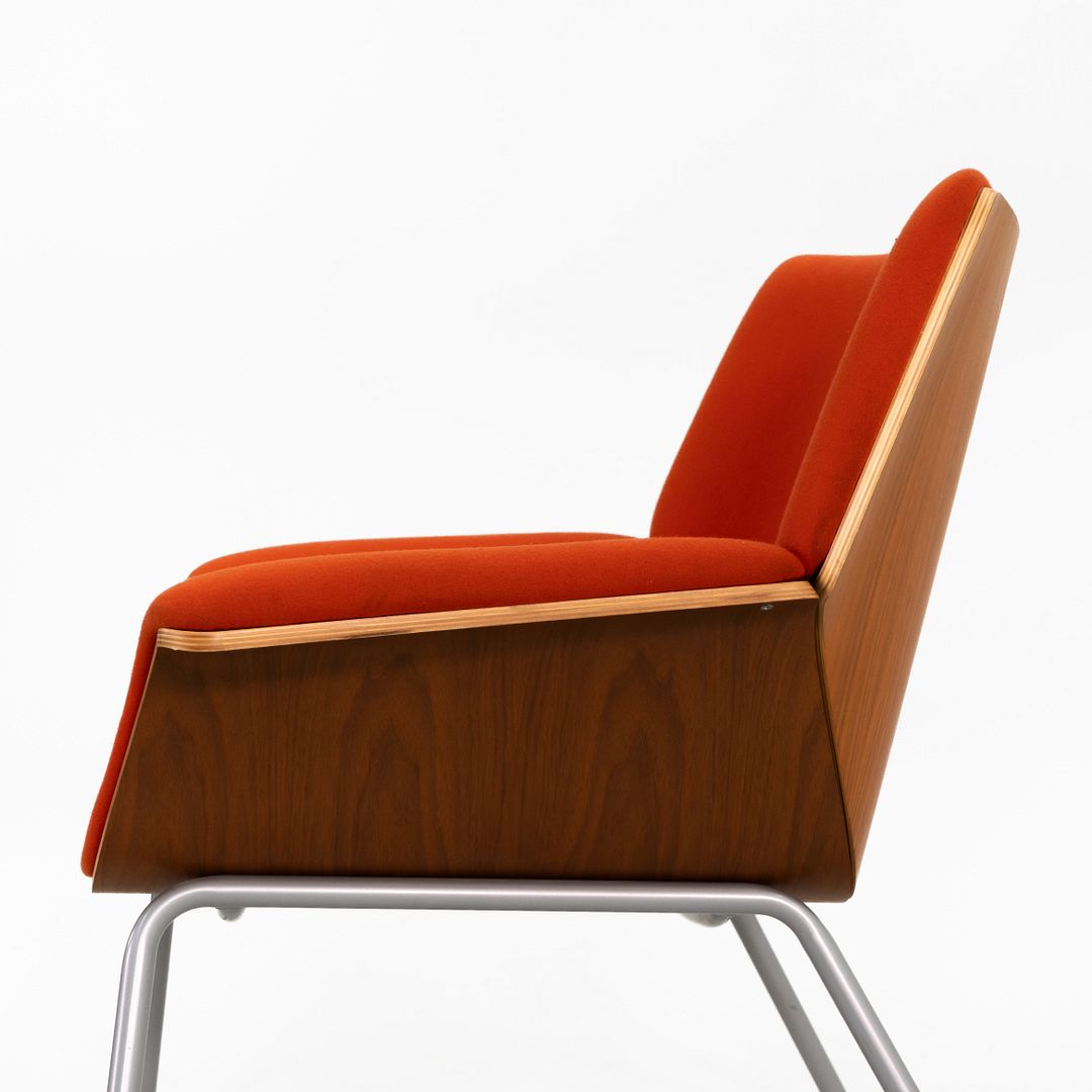 Swoop Lounge Chair