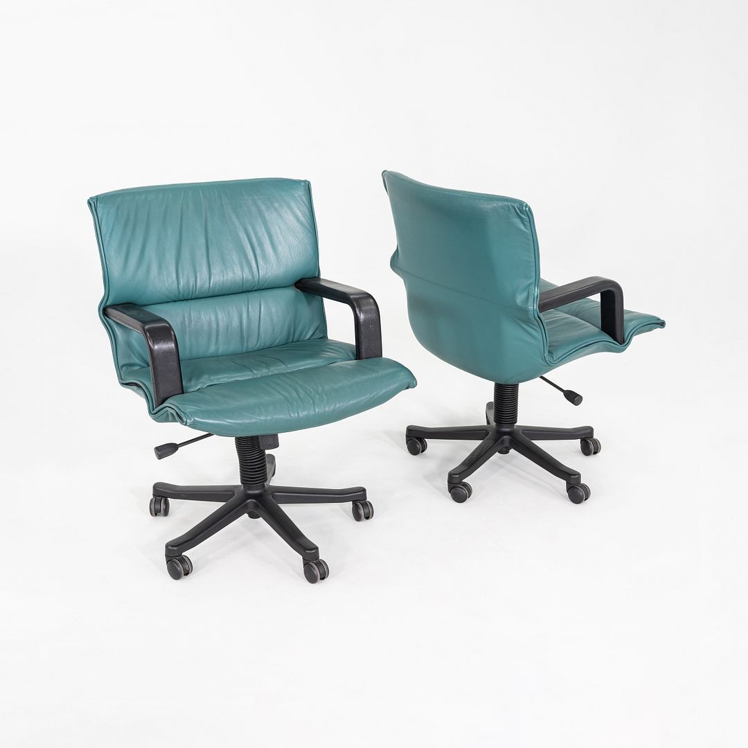 735 Desk Chair