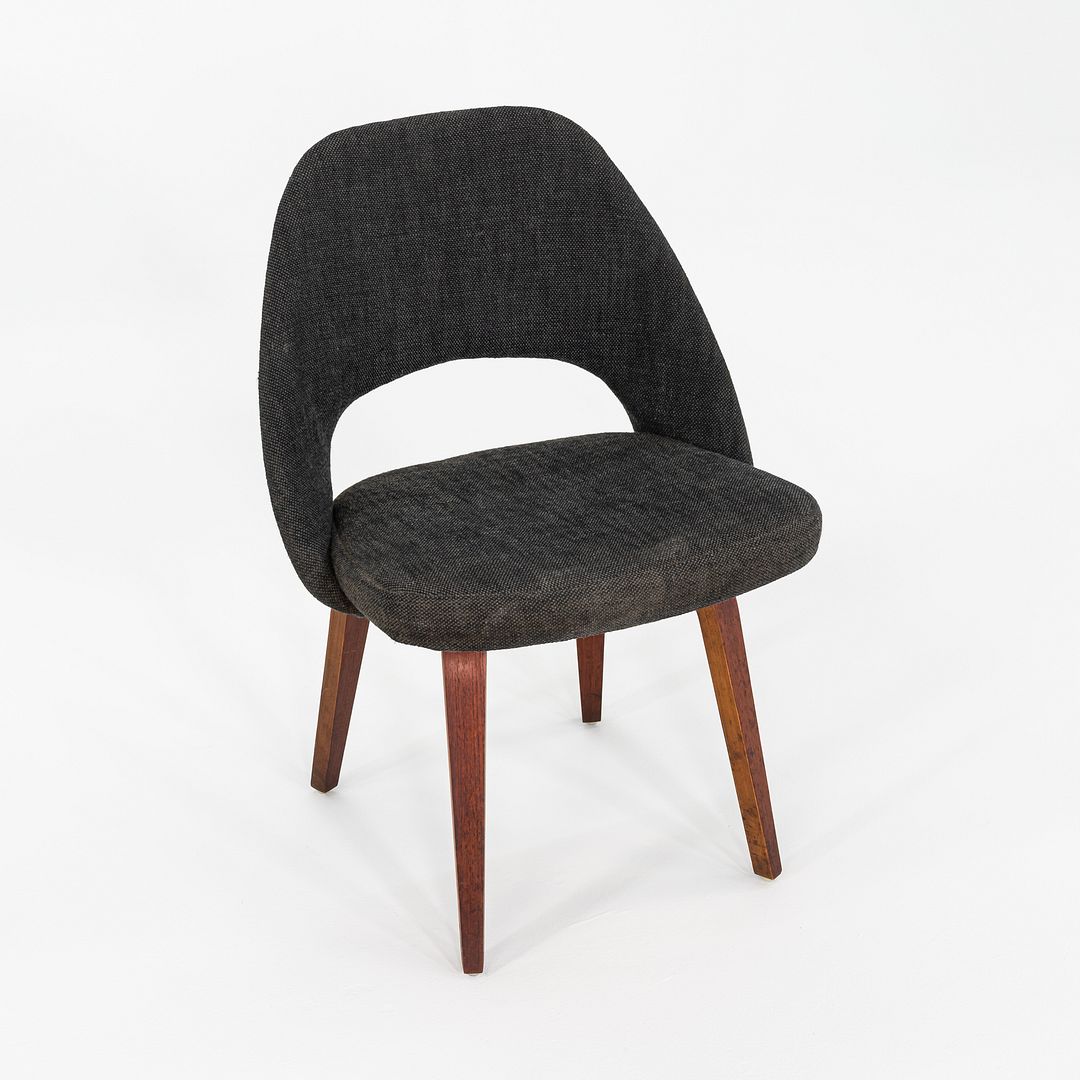 Saarinen Executive Side Chair