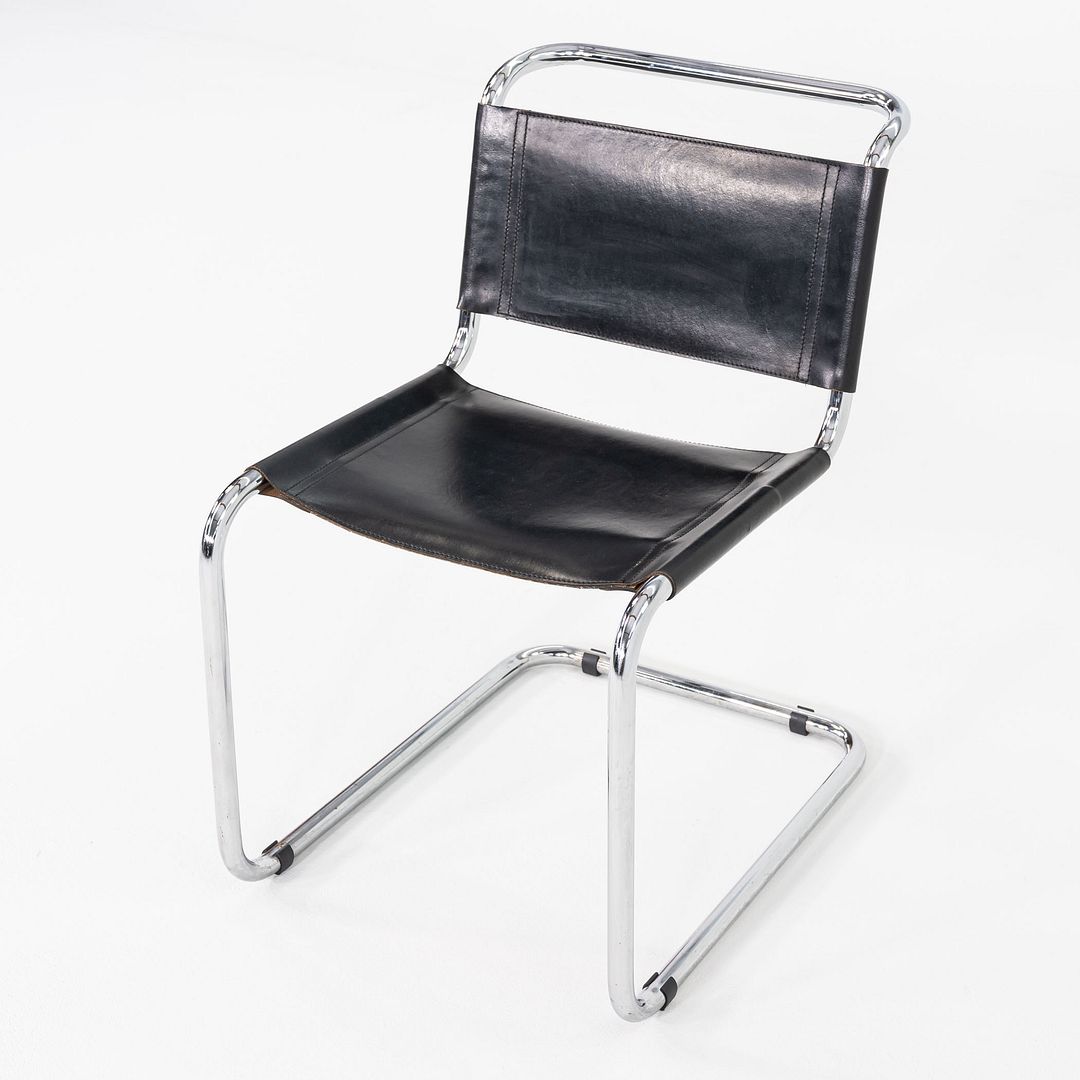 B33 Dining Chair