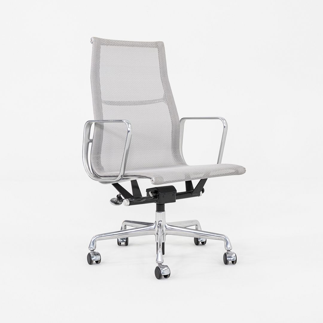 Aluminum Group Executive Desk Chair, Model EA337
