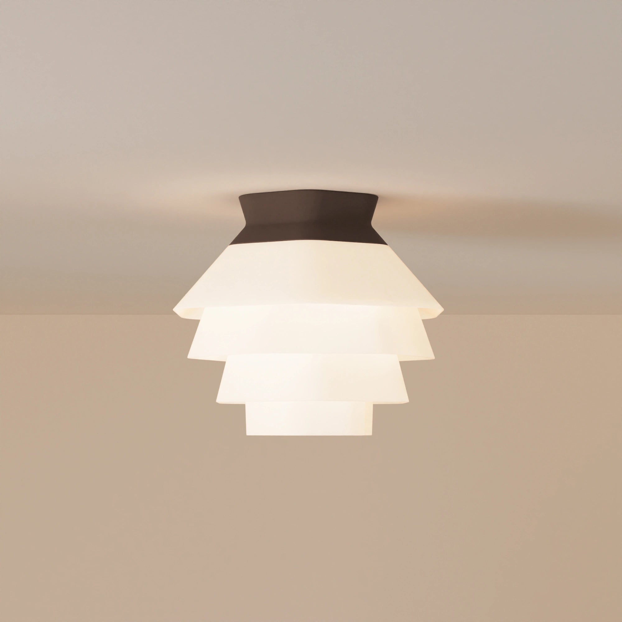 Strata Flush Mount