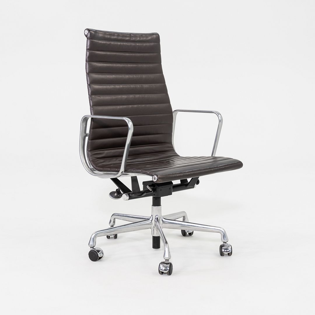 Aluminum Group Executive Desk Chair, Model EA337