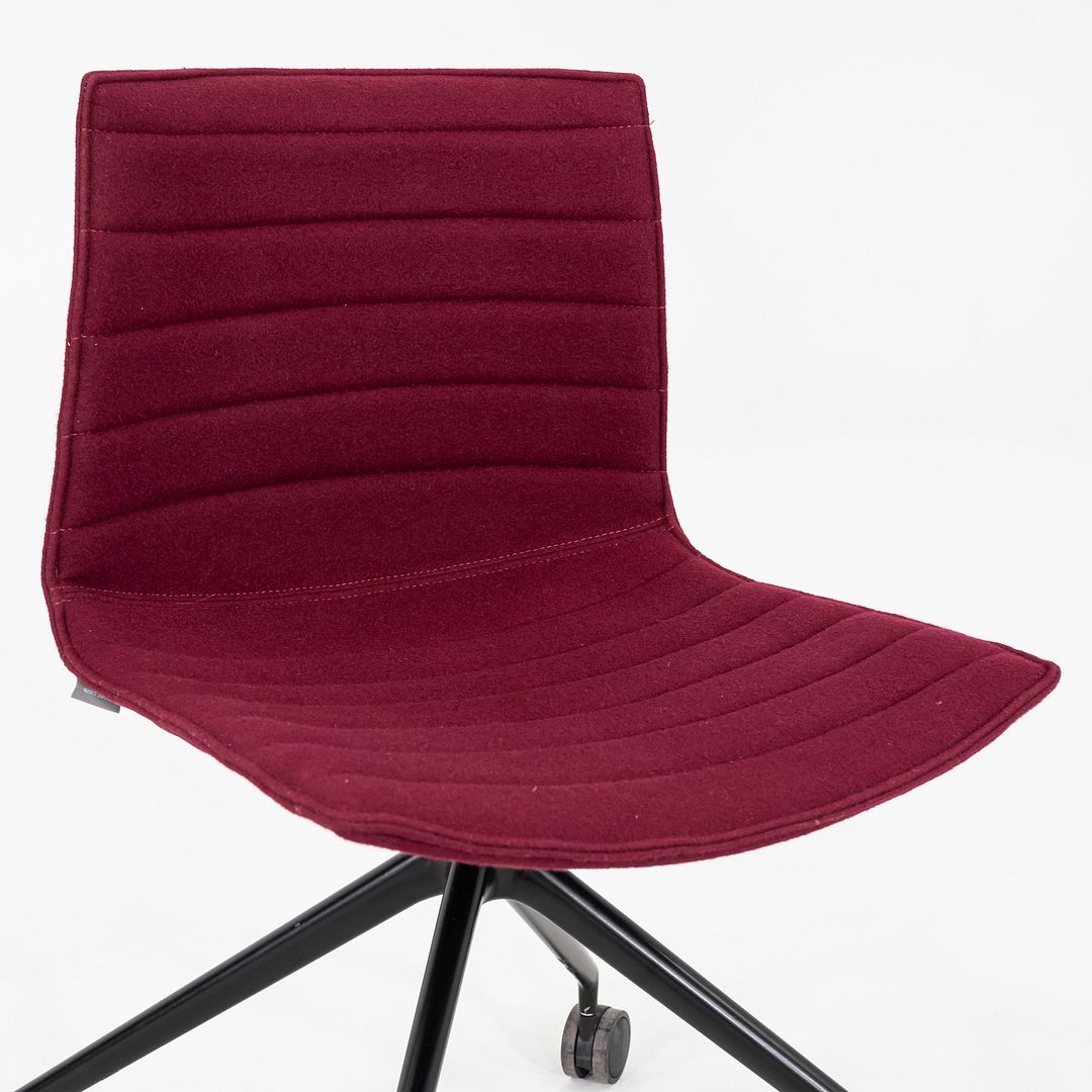 Catifa 46 Desk Chair