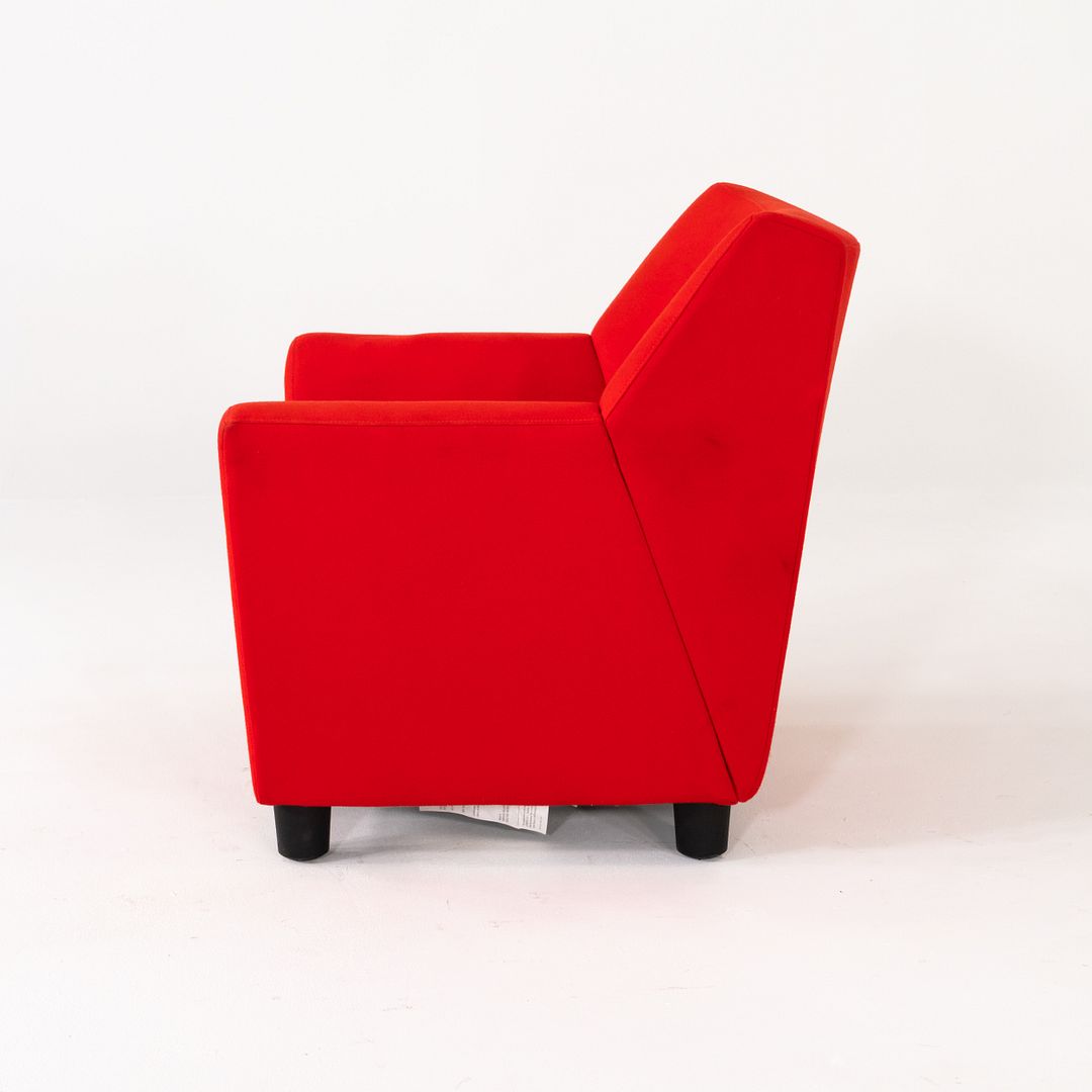 Swoop Club Chair