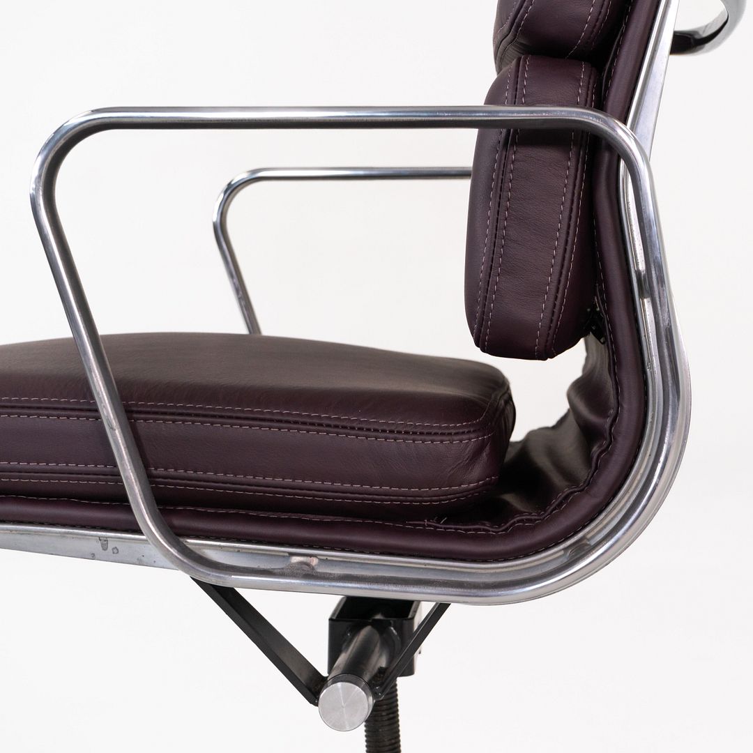 Eames Soft Pad Management Desk Chair, Model EA435
