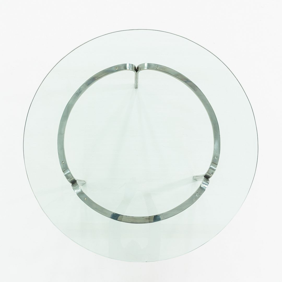 Ribbon Table