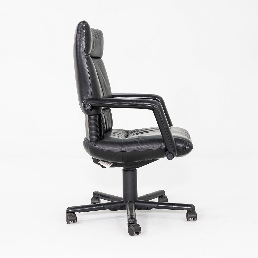 Figura Desk Chair