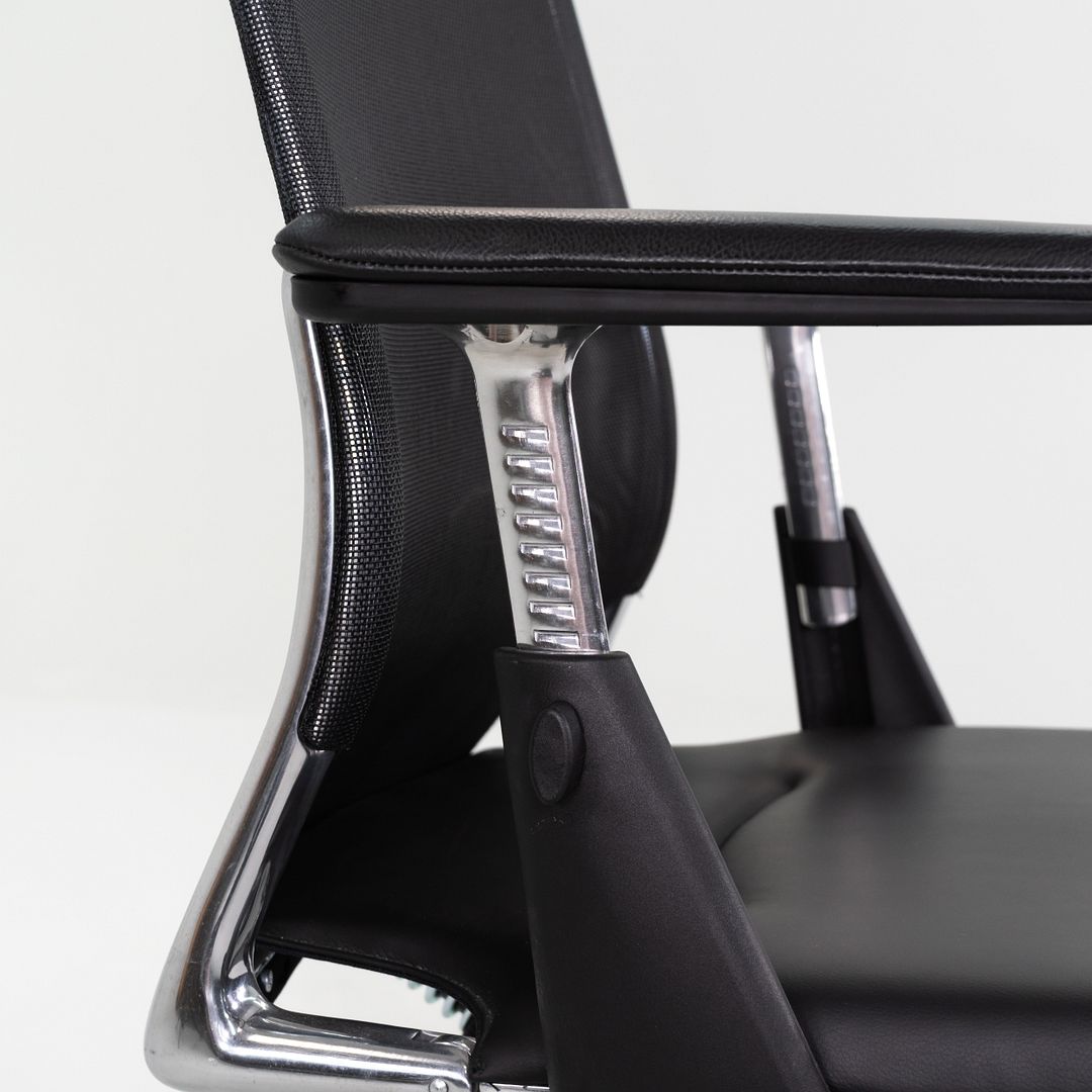 Meda Desk Chair