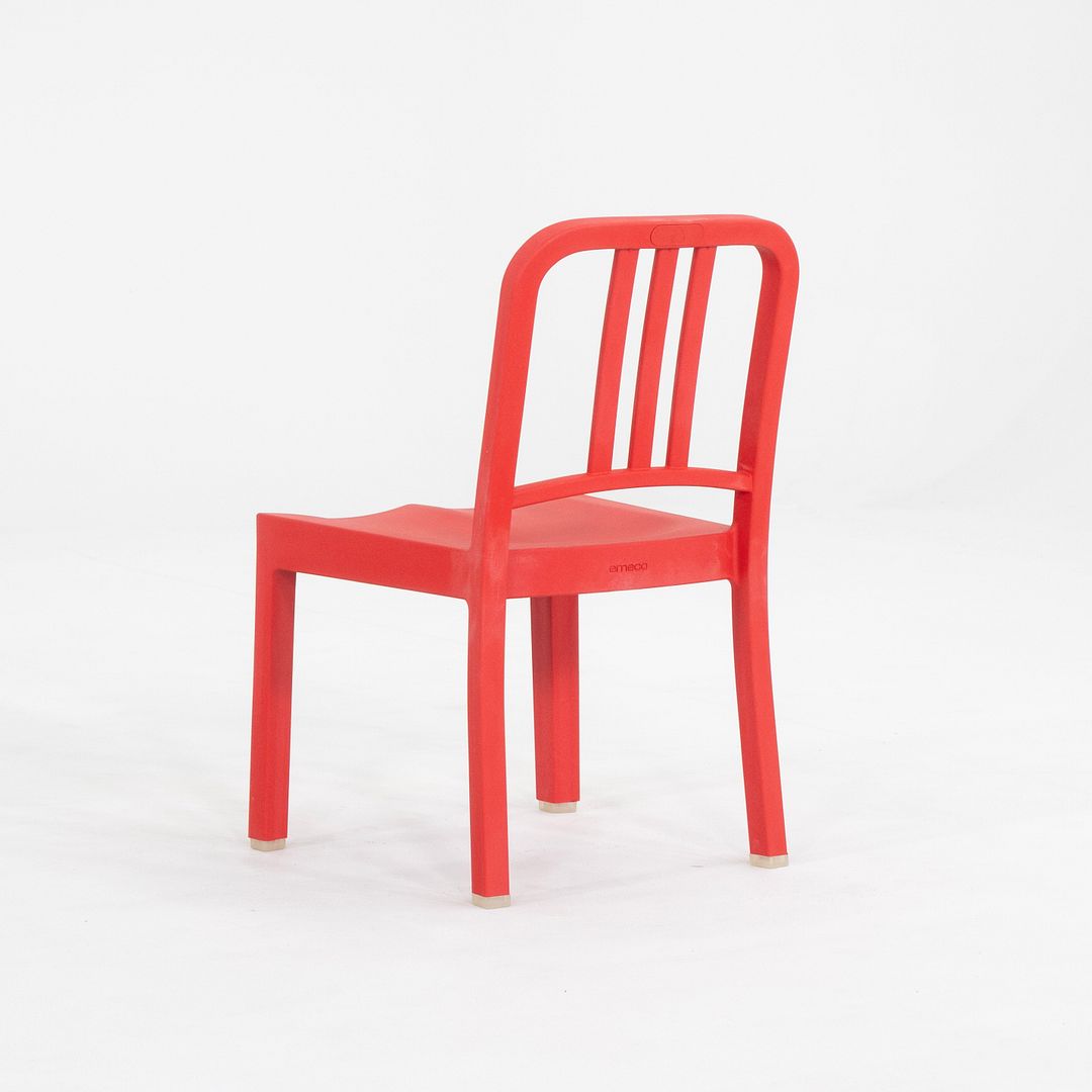 111 Navy Mini Chair