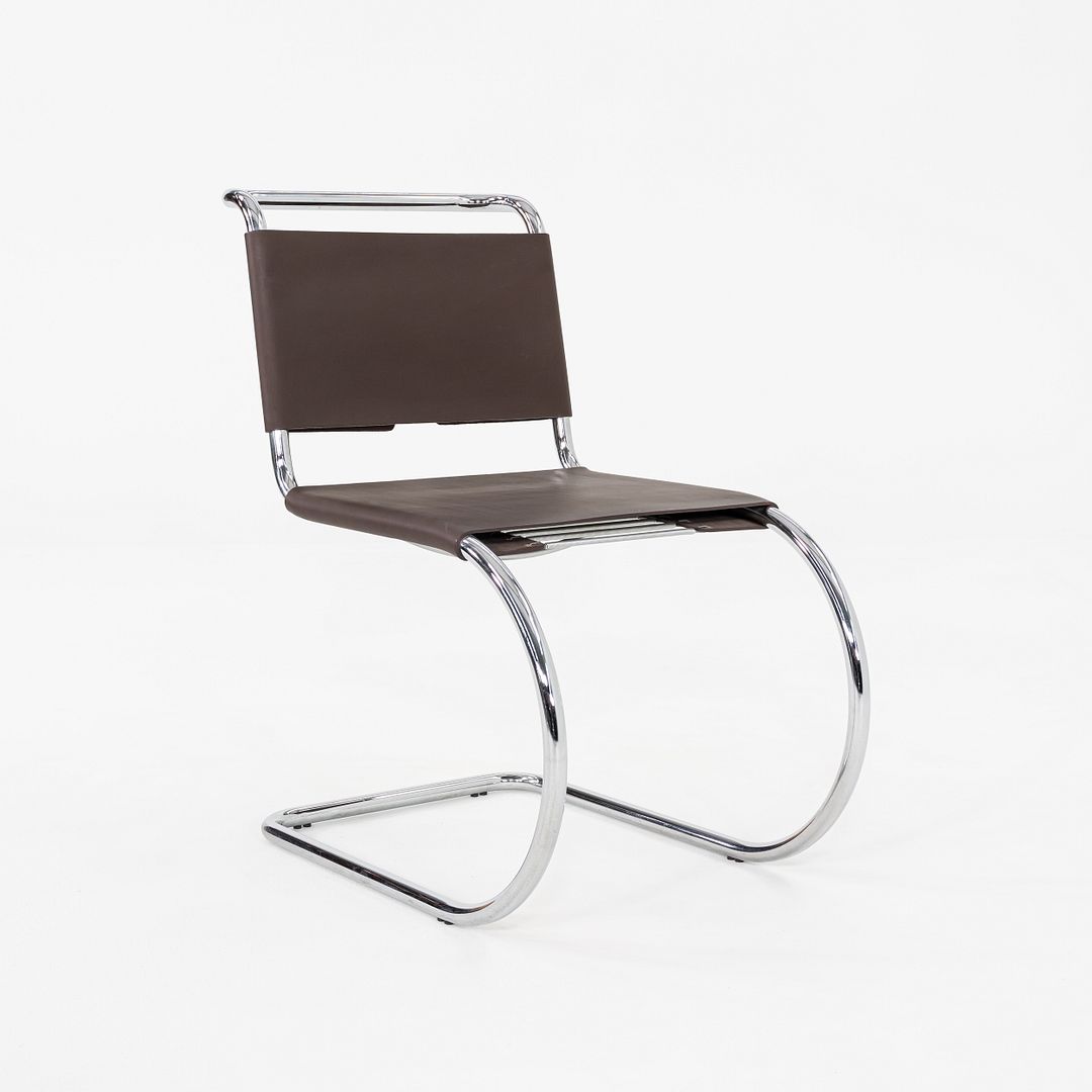 MR10 Chairs