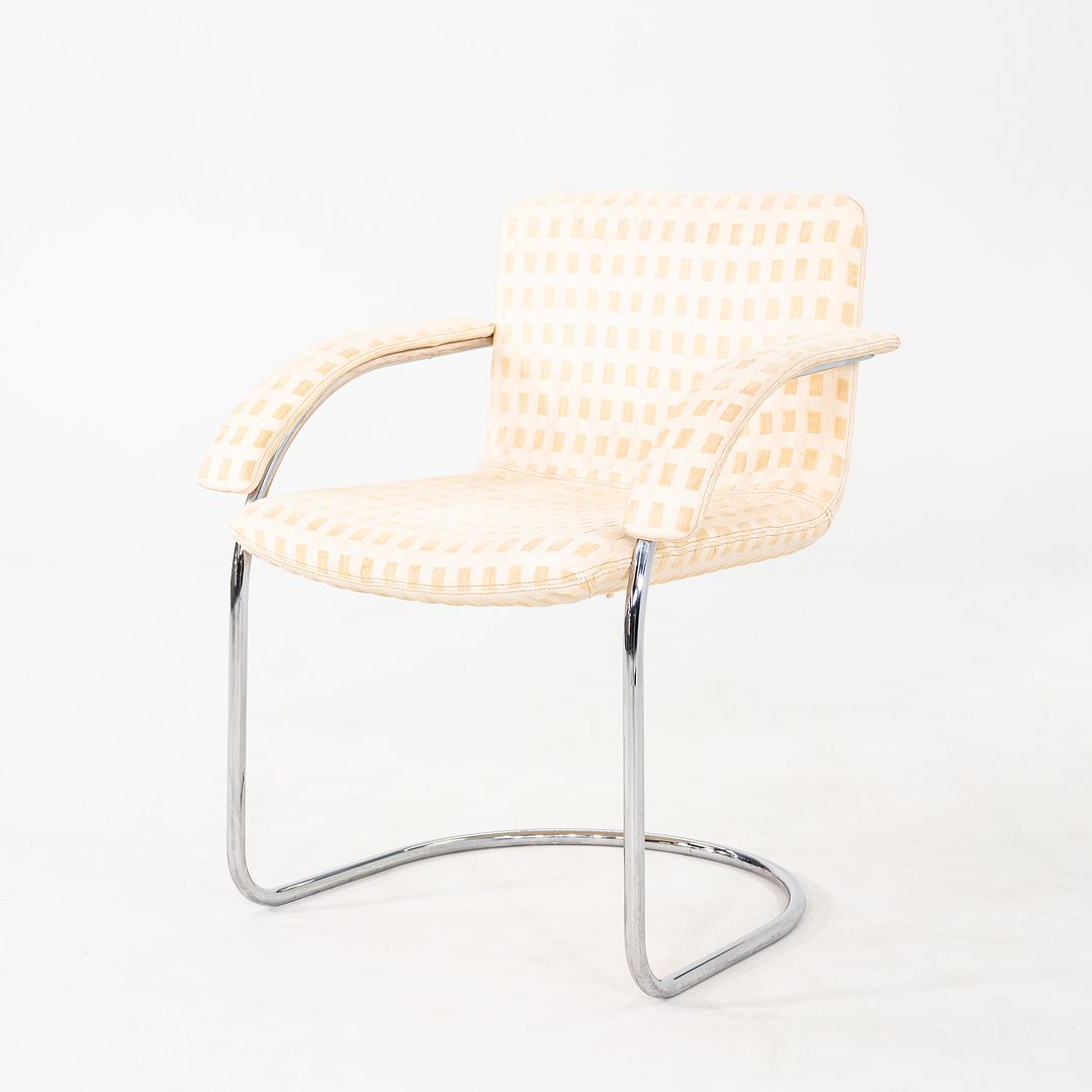 Lens Chair