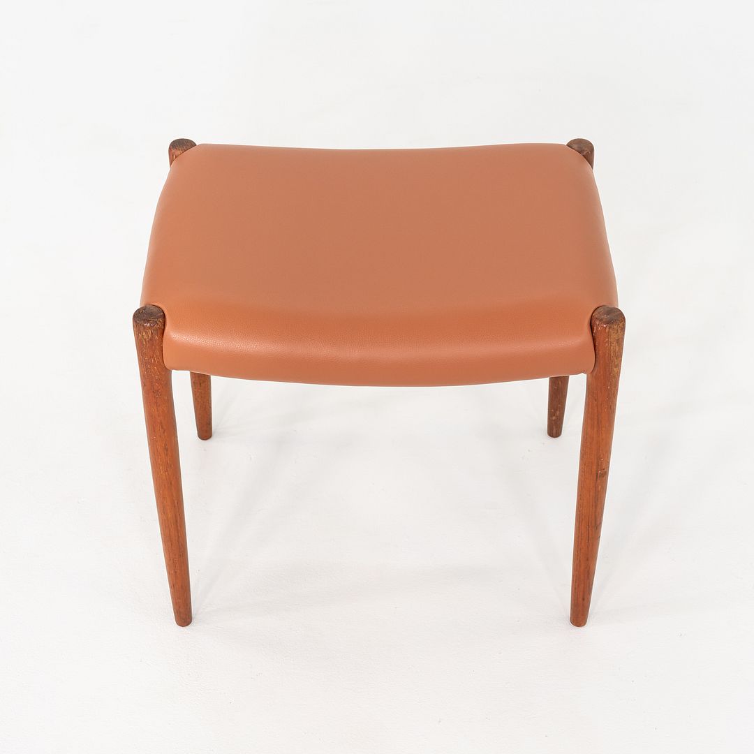 Moller 80A Stool