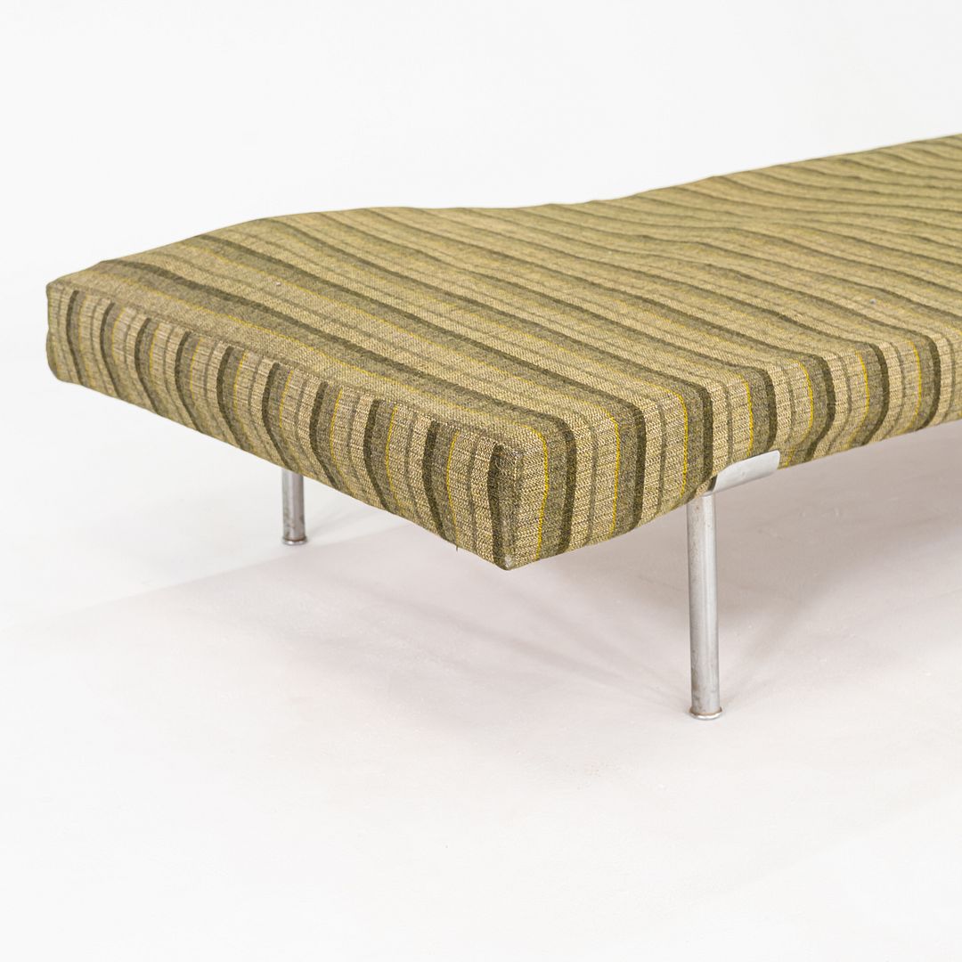 Model AP-36 daybed