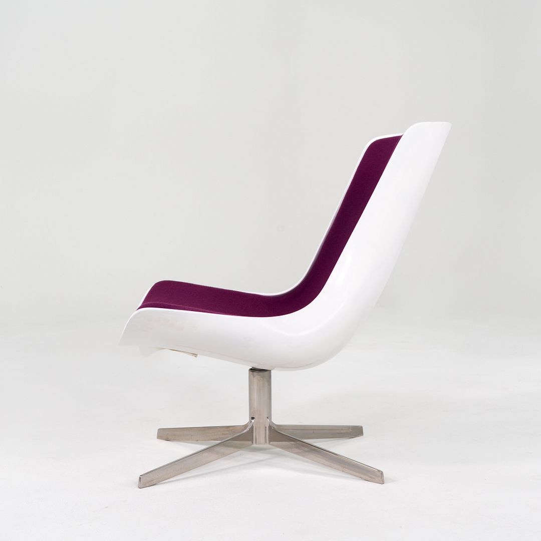 Vika Swivel Lounge Chair