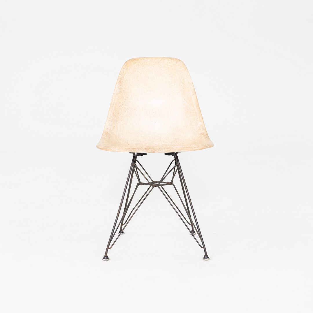 DSR Chair