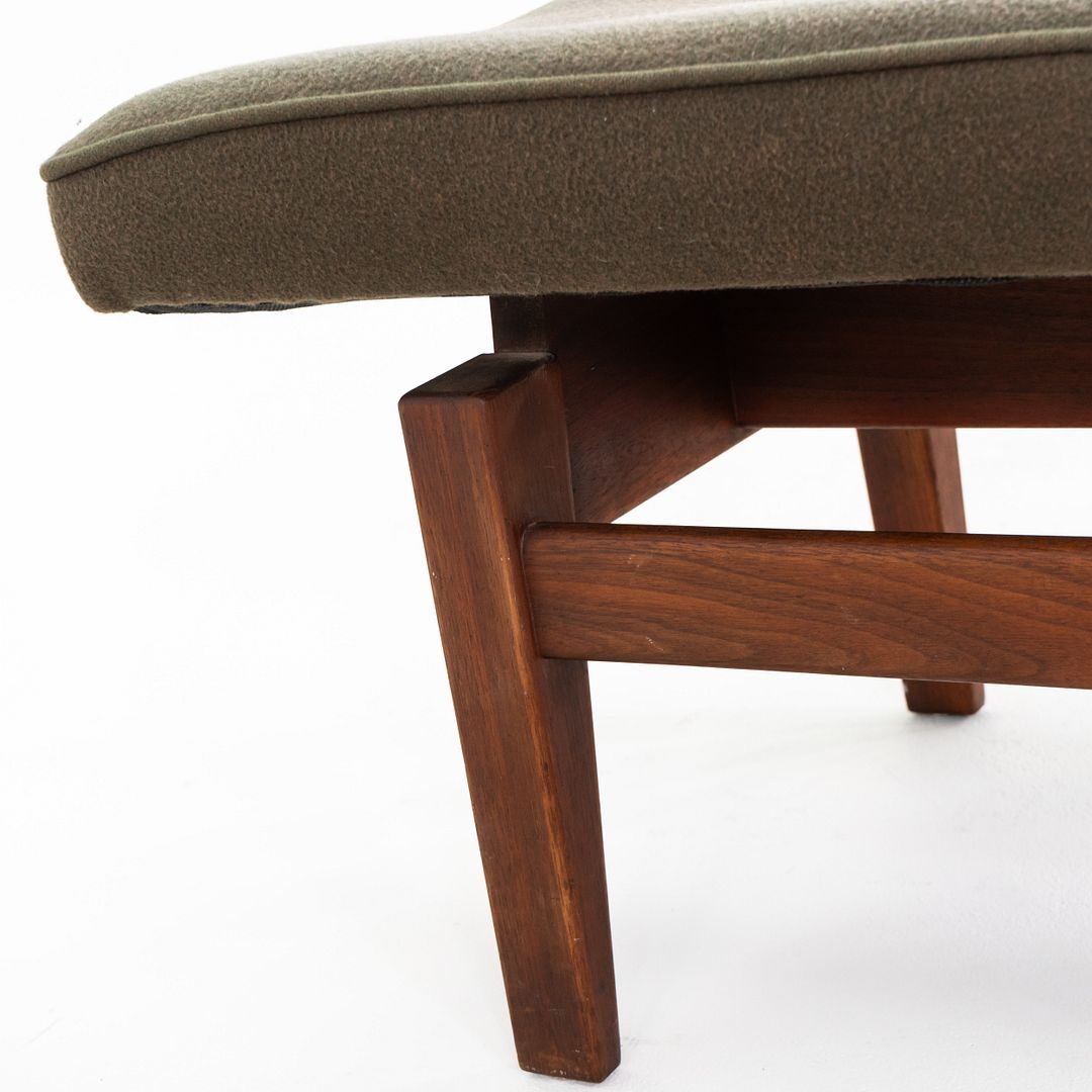 Jens Risom Model U-620 Bench