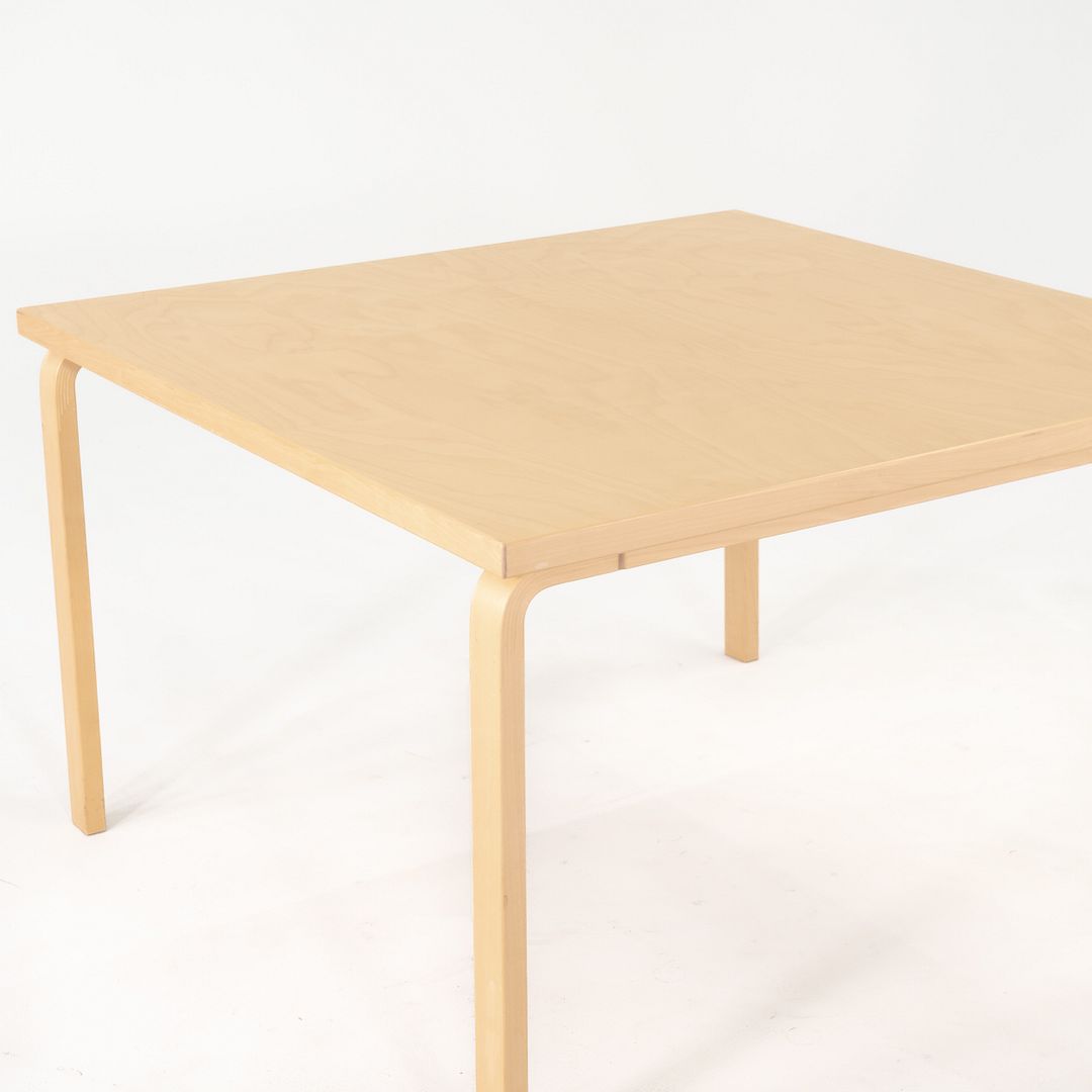 84 L-Leg Dining Table
