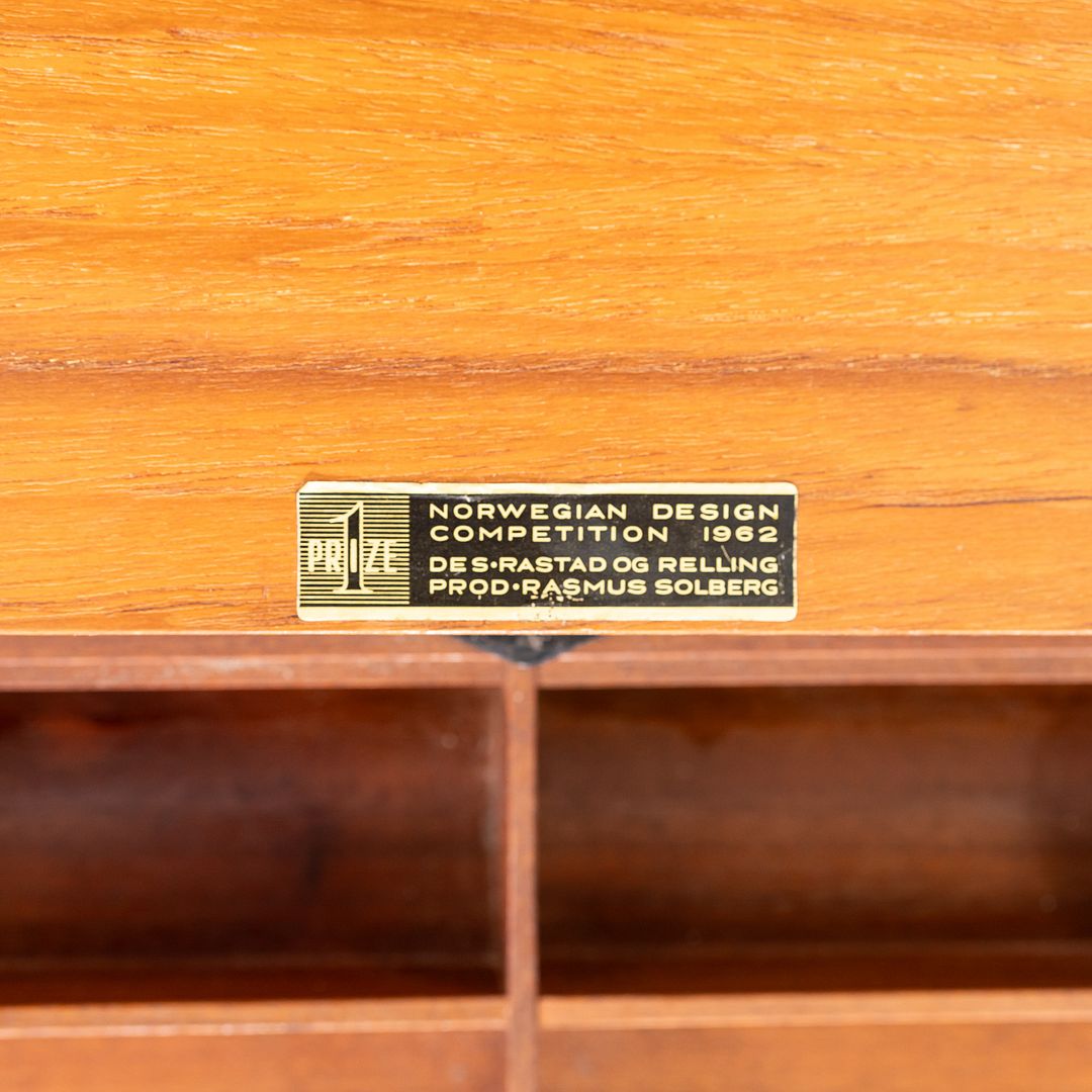 Syklus Sewing Table