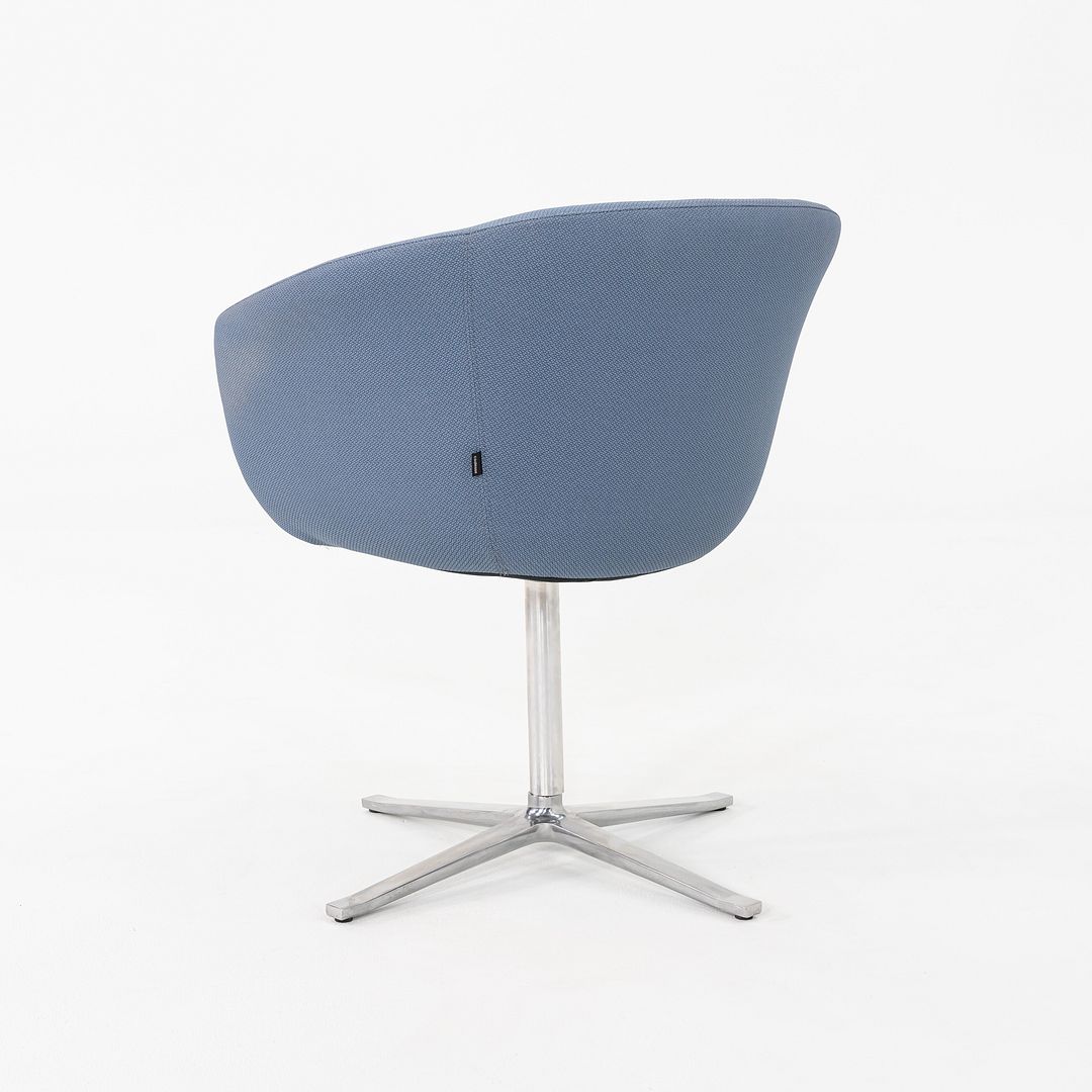 Bob Guest Swivel Chair, Model 231