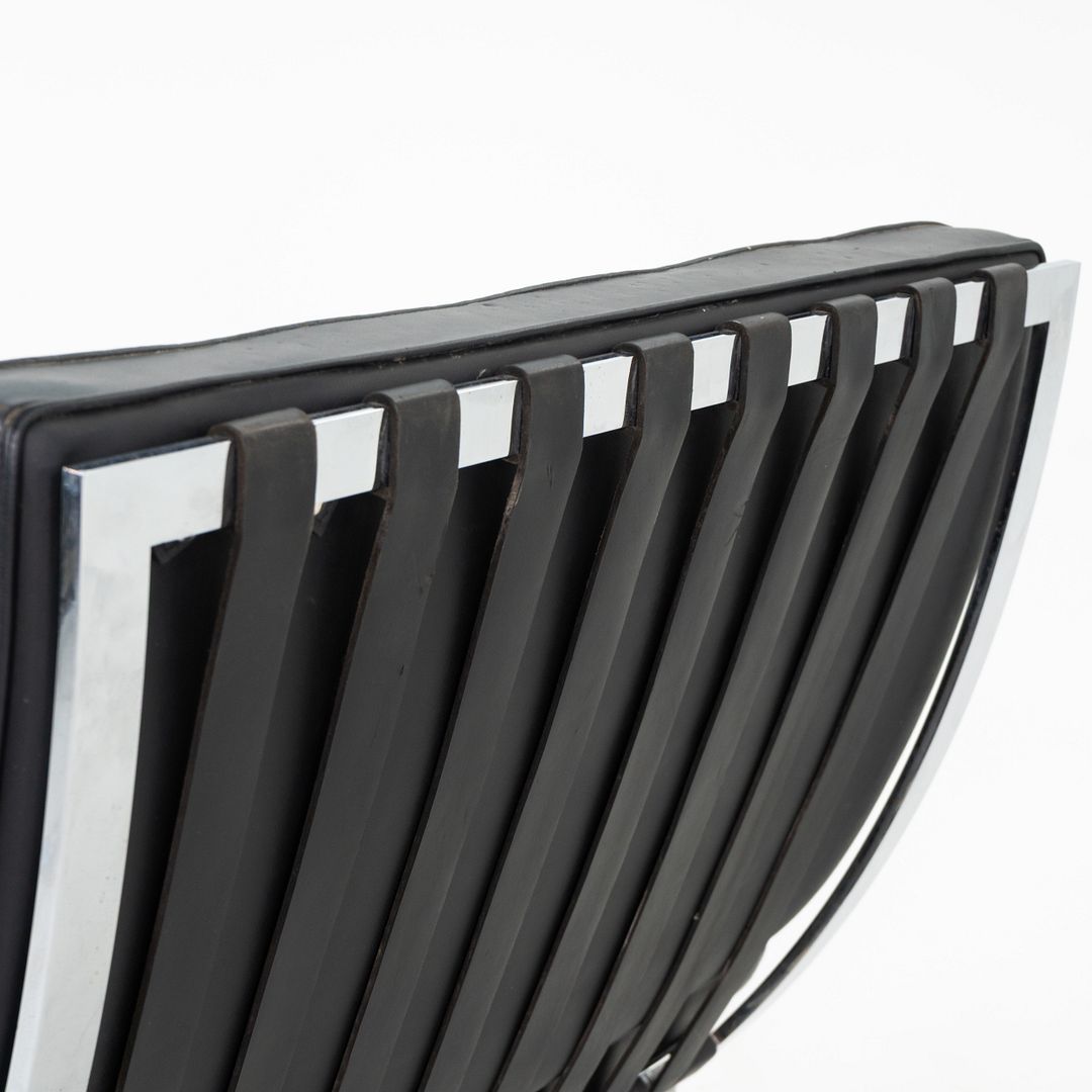 Barcelona Chair, Model 250LC