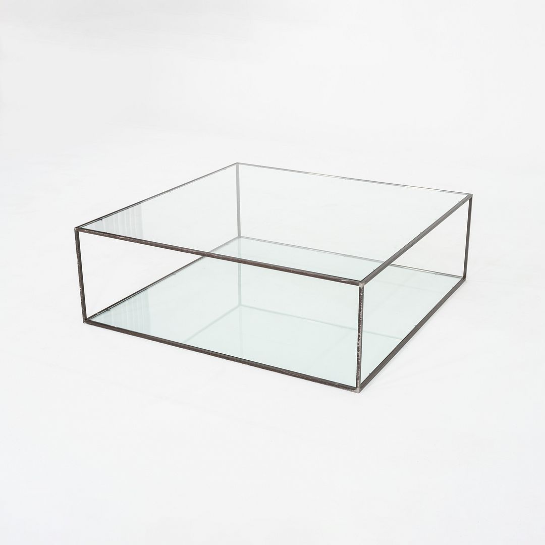 Large Alberto Table