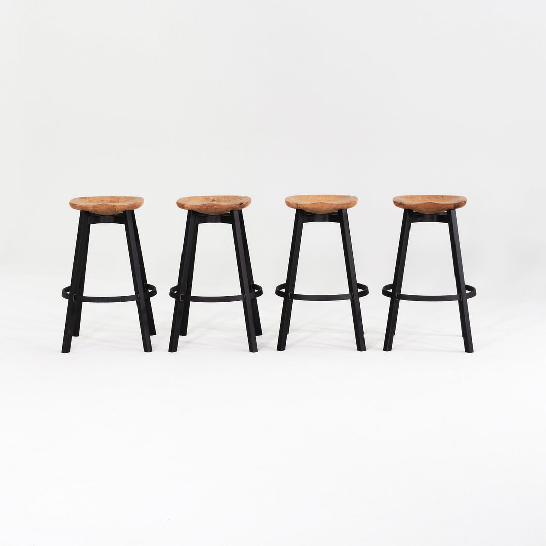 Su Bar Stool