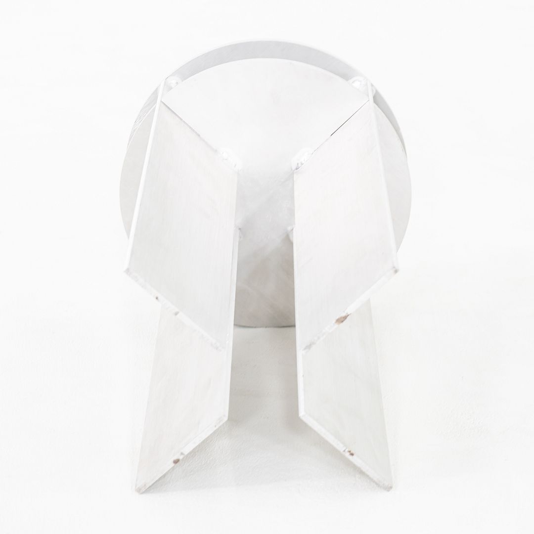 NM13 Stool