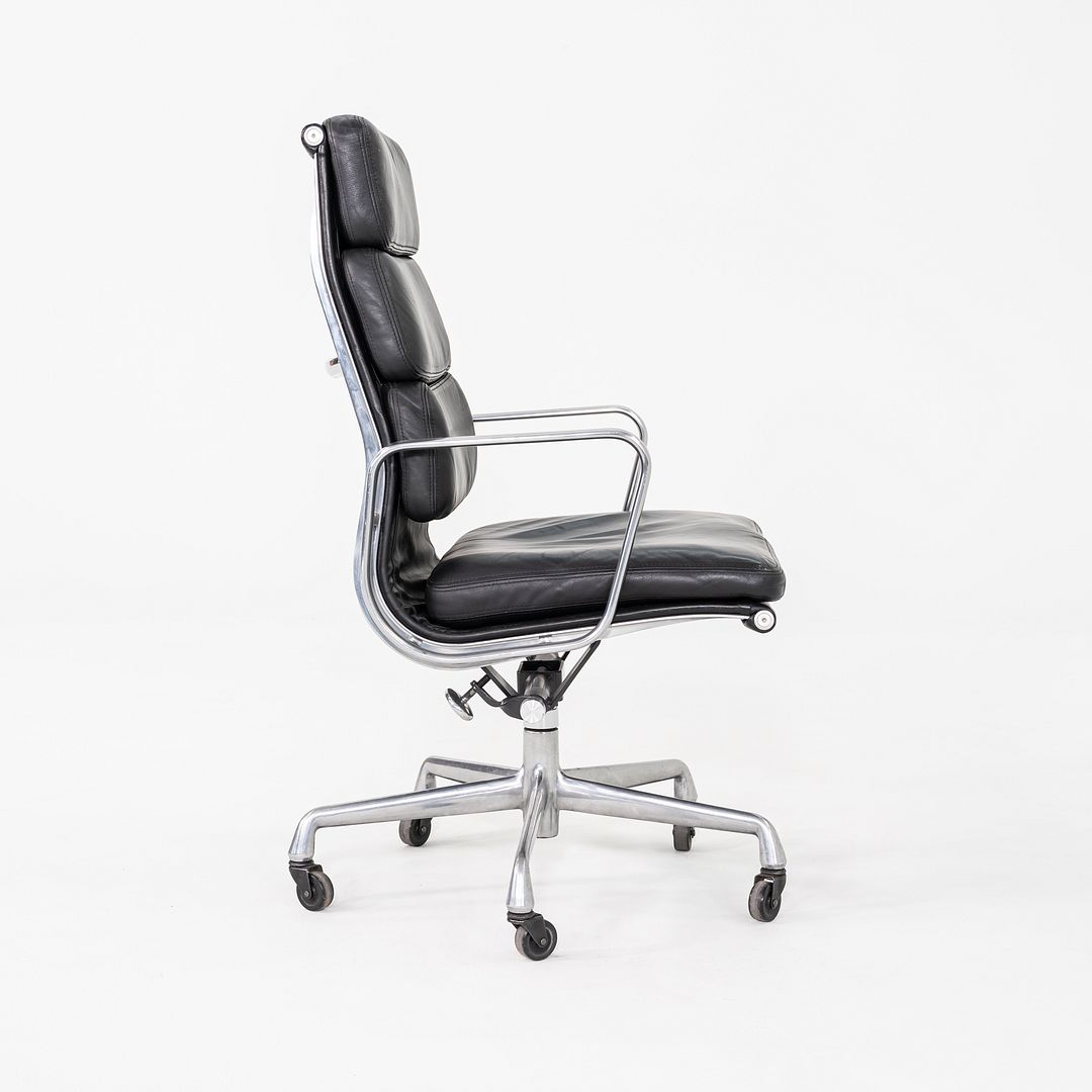Soft Pad Executive Desk Chair, EA437