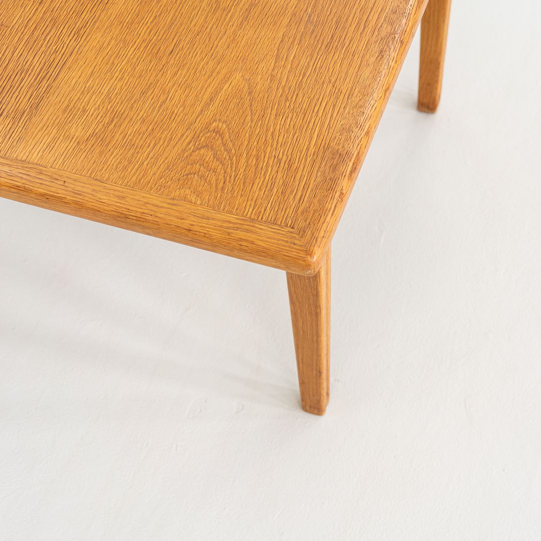 1300 Series Side Table
