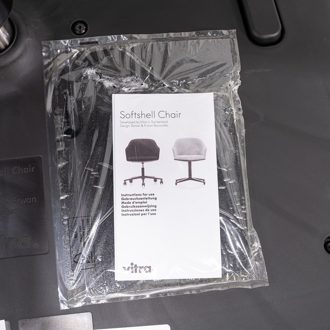 Softshell Desk Chair
