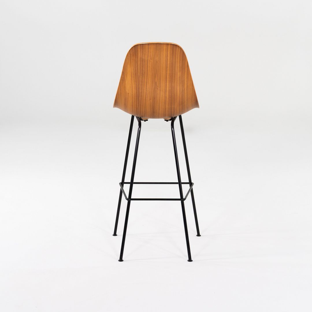 Shell Bar Stool