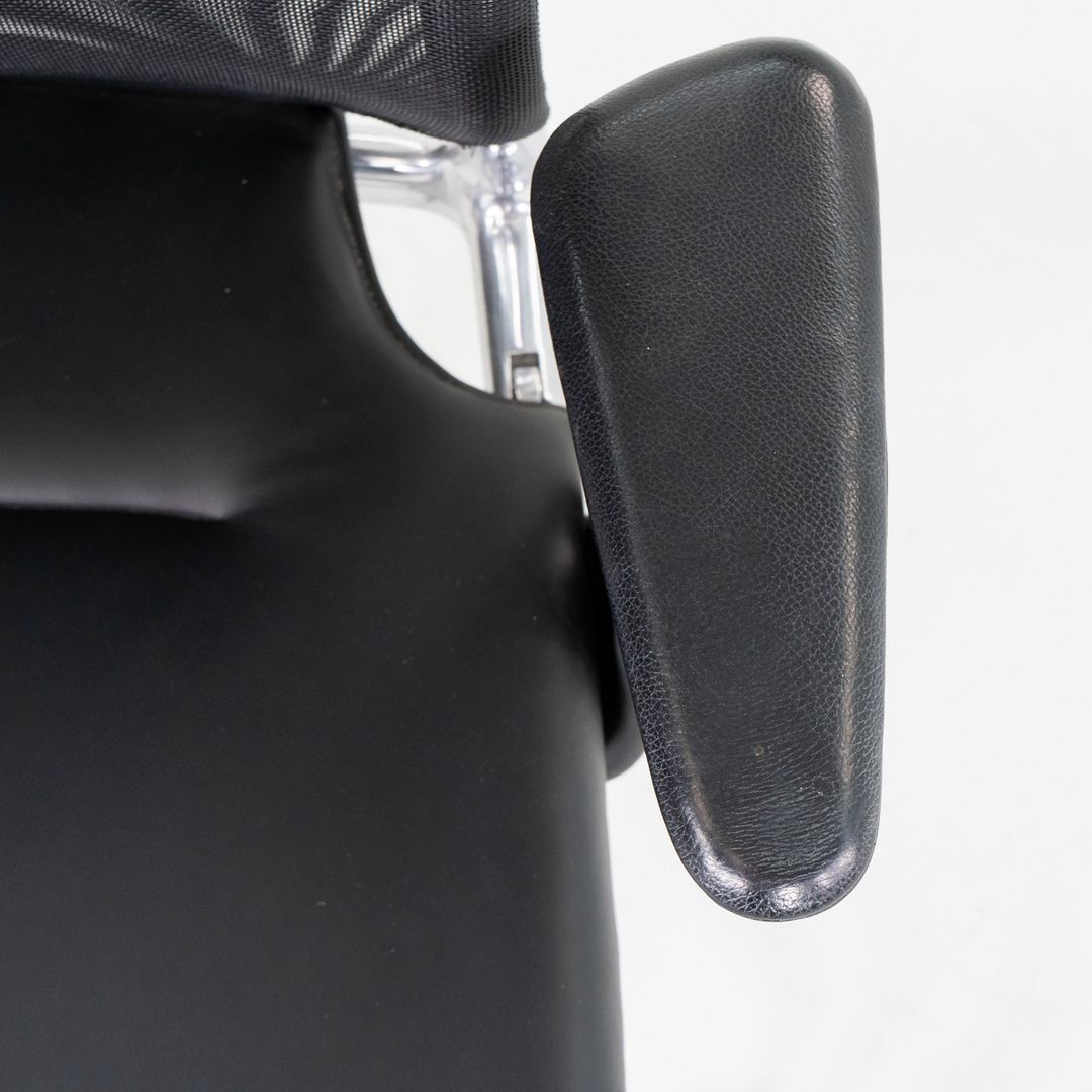 Meda Desk Chair