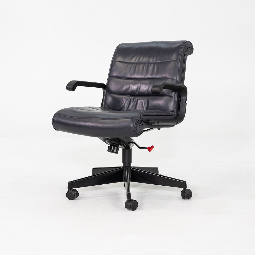 Management Desk Chair