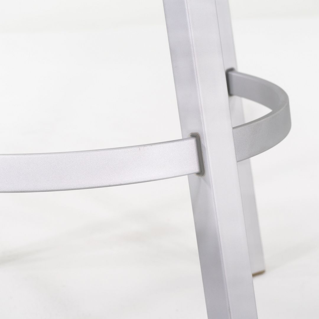 SU Bar Stool
