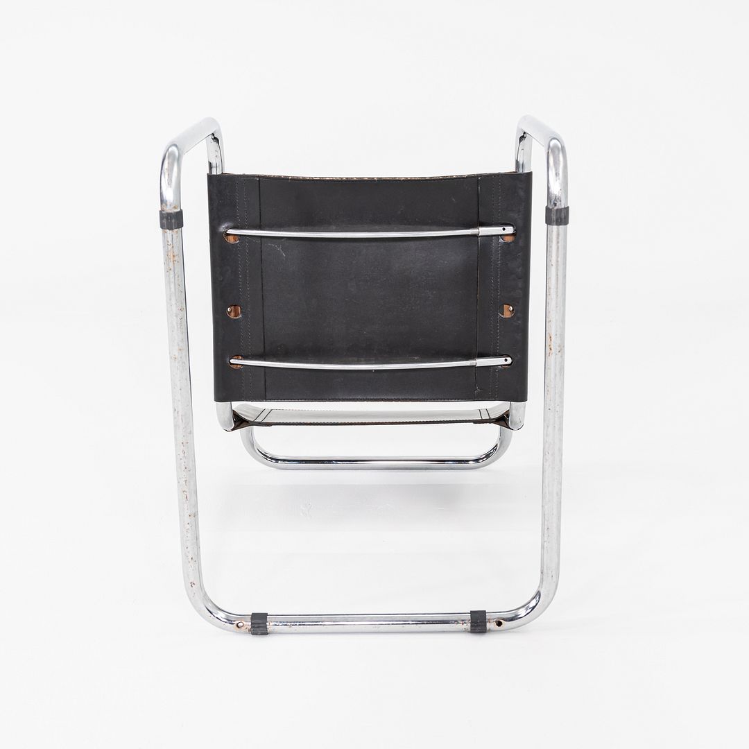 B33 Dining Chair