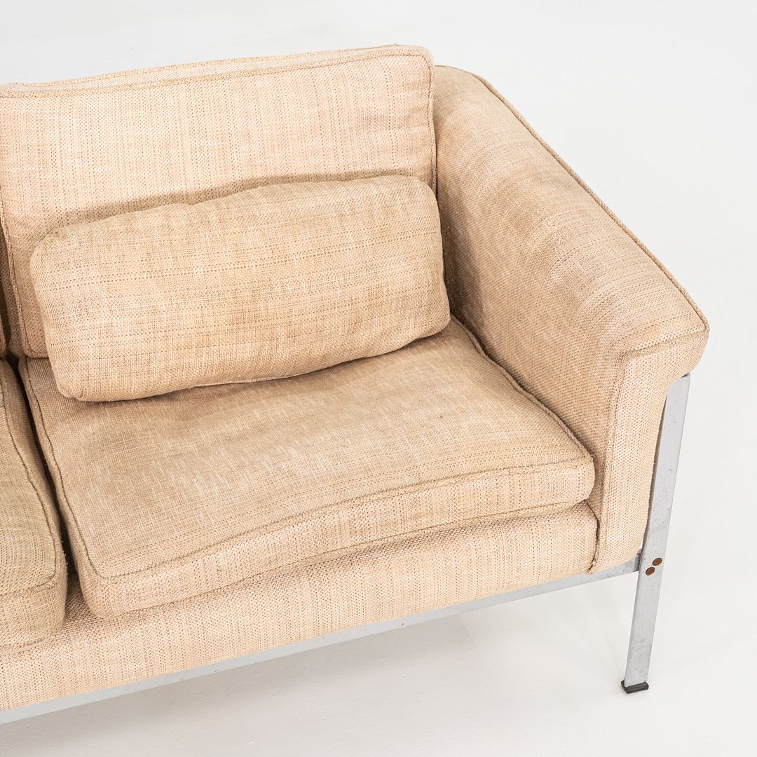 Model HB 6912 Sofa