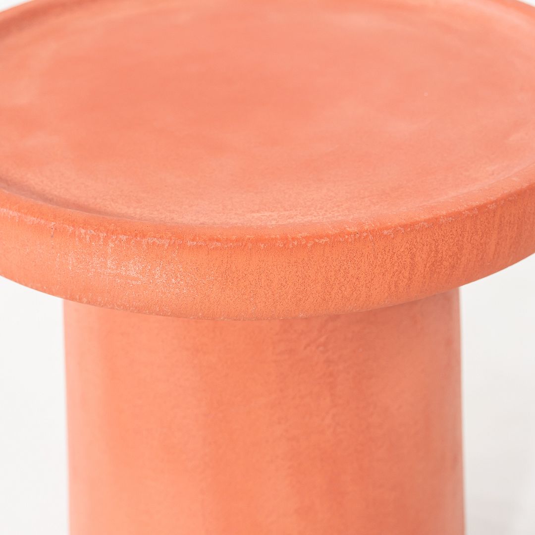 Maana Side Table