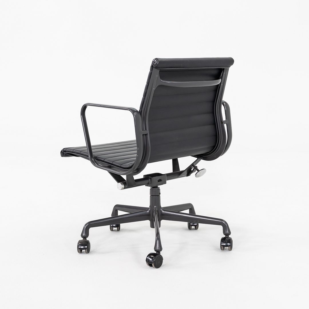 Aluminum Group Management Desk Chair, Model EA335