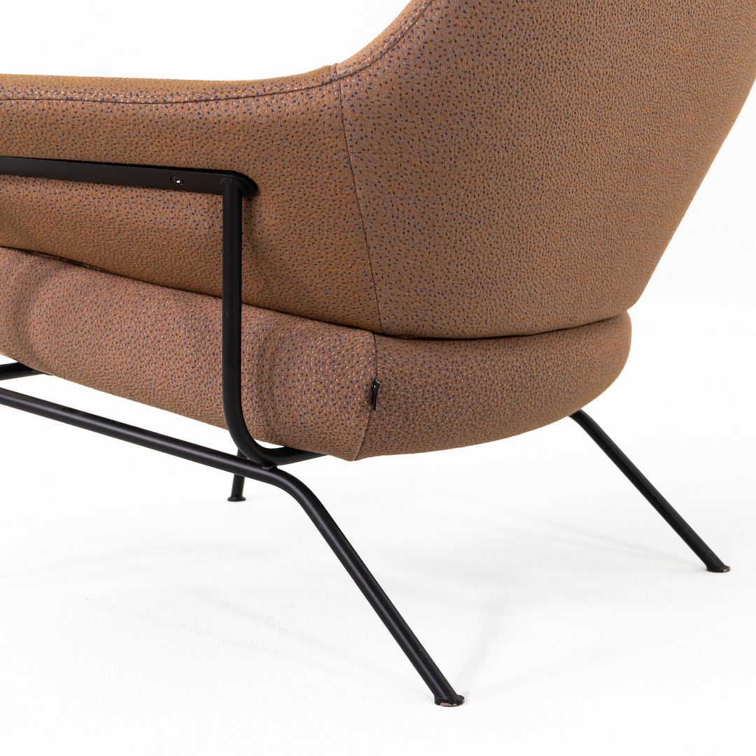 Hai Lounge Chair