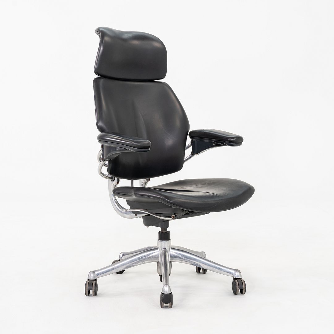 Freedom Desk Chair