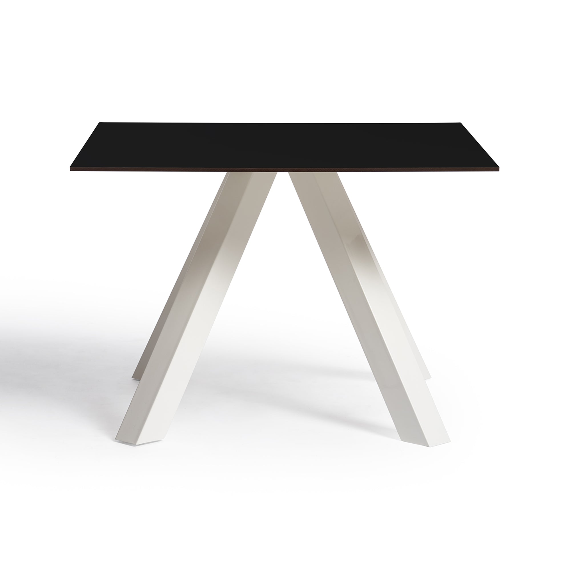 Crazy Horse Table