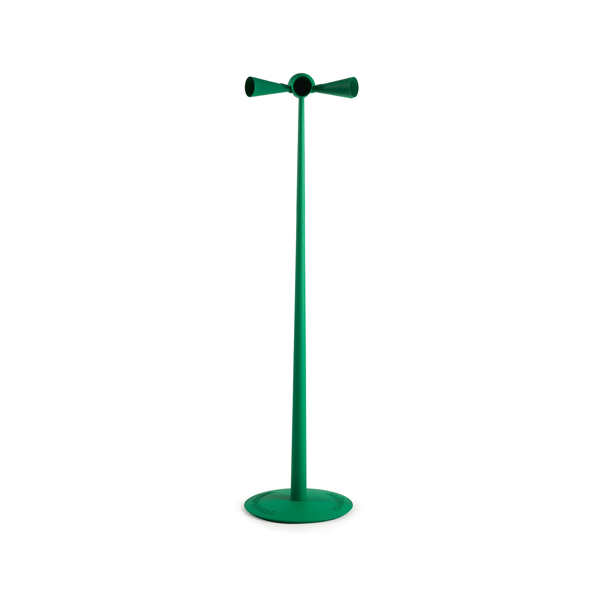 Cessato Allarme Clothes Stand